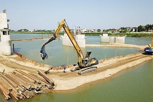 Dự án đập ngăn Sông Trà Khúc, tỉnh Quảng Ngãi. Ảnh: L.P.