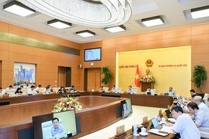 Phiên họp sáng 20/9 của Ủy ban Thường vụ Quốc hội.