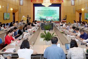 Hội thảo khoa học quốc gia “Thúc đẩy tăng trưởng xanh hướng tới phát triển bền vững: Kết nối tầm nhìn quốc gia với hành động của địa phương và doanh nghiệp”.