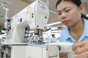 Tình hình thị trường xuất khẩu đang diễn biến bất lợi với các doanh nghiệp dệt may.