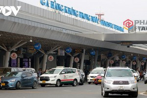 Dịp Tết này xe taxi, xe công nghệ hoạt động ở sân bay Tân Sơn Nhất sẽ có bãi đỗ miễn phí.