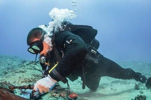 Nhà mạng đầu tư thêm 3-5 tuyến cáp quang biển