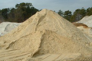 Làm rõ Công ty Quốc Tiến ở Quảng Ngãi đòi tăng giá cát xây dựng đến 66,67%