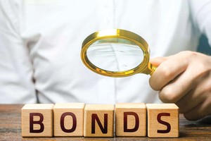 1,1 tỷ USD trái phiếu phát hành trong quý I: Nửa mừng, nửa lo