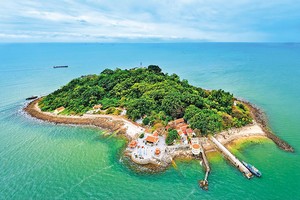 Đồ Sơn có nhiều tiềm năng, lợi thế để phát triển du lịch. Trong ảnh: Đảo Dáu, Đồ Sơn. Ảnh: Đàm Thanh.