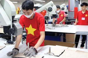 Chi phí vốn cao làm giảm tính cạnh tranh của hàng hóa Việt Nam.