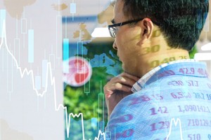 Chỉ số càng dao động mạnh, “cổ chứng” càng hấp dẫn.