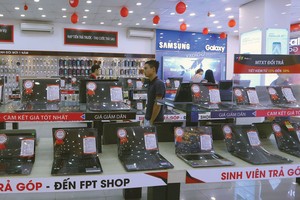 6 tháng đầu năm, FPT Retail báo lỗ 212,6 tỷ đồng.