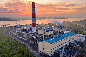 Trung tâm nhiệt điện Ô Môn sẽ có 4 nhà máy dùng khí được khai thác từ lô B. Hiện tại mới có Nhà máy điện Ô Môn 1 đi vào hoạt động.