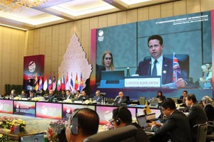 Các đại biểu tham dự Hội nghị tham vấn Bộ trưởng Kinh tế ASEAN-Anh lần thứ ba. (Ảnh: Hữu Chiến/TTXVN)