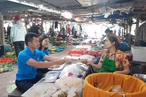 Công tác truyền thông tiếp tục được triển khai đa dạng, dưới nhiều hình thức (ảnh: BHXH Hà Tĩnh).