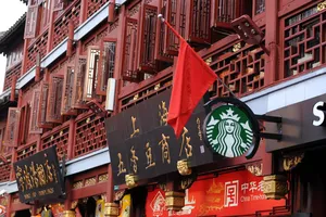 Starbucks đang dần bị "thất sủng" tại thị trường lớn nhất thế giới