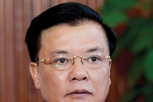Bộ trưởng Bộ Tài chính, Đinh Tiến Dũng