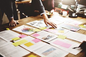 Hiện người dân phải trải qua rất nhiều thủ tục khi đăng ký quyền sử dụng đất 