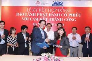 FIT - MBS: Cái bắt tay cho một sức bật mới