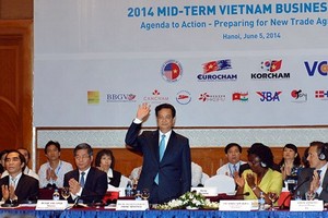 Thủ tướng Nguyễn Tấn Dũng dự Diễn đàn DN Việt Nam giữa kỳ 2014. Ảnh: VGP
