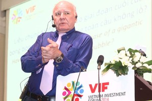 TS. Marc Faber trình bày tại VIF 2014