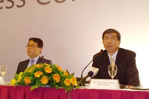 Chủ tịch ADB Takehiko Nakao  phát biểu tại diễn đàn 