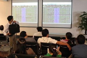 "Kỳ vọng VN-Index vượt 650 điểm sẽ khó đạt được trong năm nay", ông Đoàn Đắc Hiển - Ảnh: Hoài Nam