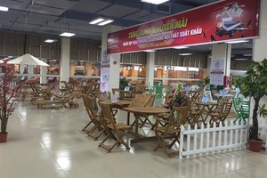 Các sản phẩm đồ gỗ của Forexco Quảng Nam được trưng bày, giới thiệu tại Melinh PLAZA