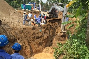 Dự án đường ống nước sạch sông Đà (cũ) đã nhiều lần bị vỡ (Ảnh minh họa)