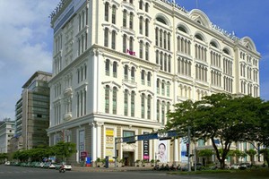 Parkson Pragon đóng cửa sau 5 năm hoạt động