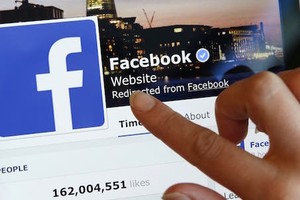 Facebook khẳng định không nghe lén người dùng. Ảnh minh họa.
