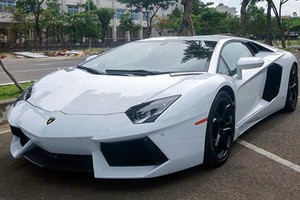 Lamborghini Aventador LP 700-4 xuất hiện ở Đà Nẵng.
