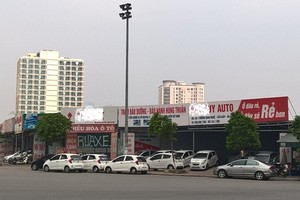 Tại một cơ sở khác chuyên bán các loại xe matiz cũ, thì thời điểm này, loại xe đi được, không gặp bất cứ sự cố gì giá cũng chỉ 120 triệu đến 150 triệu/xe, đại lý kèm bảo hành luôn 3 tháng.