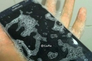  Hình ảnh được cho là Galaxy Note 7 chống nước.