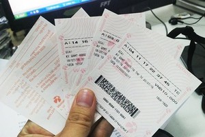 Khách hàng Việt đầu tiên trúng hơn 92 tỷ đồng giải xổ số kiểu Mỹ