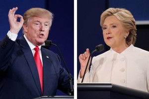 Cuộc chiến sinh tử của Clinton và Trump tại các bang chiến trường