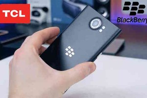 TCL sẽ phân phối độc quyền điện thoại BlackBerry tại hầu hết các quốc gia.
