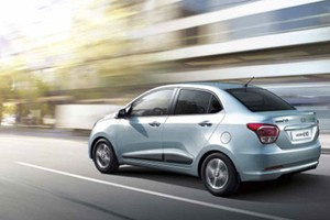 Ôtô con giá rẻ nhập về Việt Nam ngày một nhiều