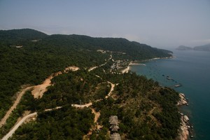 Thực trạng con đường nhìn từ trên cao