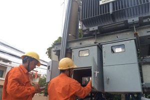 Ngành điện đang phải gánh 7.200 tỷ đồng chi phí tăng thêm từ việc tăng giá nguồn đầu vào như than, khí...