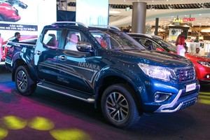 Nissan Navara bản đặc biệt giá từ 670 triệu tại Việt Nam