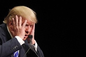 Trở ngại bủa vây ông Trump vì đánh mất lòng tin của người Cộng hòa