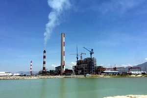 Vũng quay tàu trước nhà máy Vĩnh Tân 1. Ảnh:Phước Tuấn.