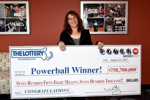 Cảnh sát Mỹ thắt chặt an ninh bảo vệ người trúng số 758 triệu đô