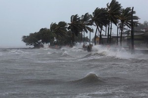 Giới đầu tư lo lắng trước siêu bão Irma
