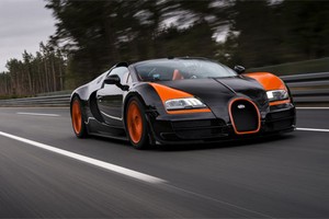 Veyron chỉ là chuẩn mực trên đường thẳng. Ảnh:Bugatti.