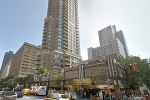 Tòa nhà Trump Place ở New York. Ảnh:6sqft.