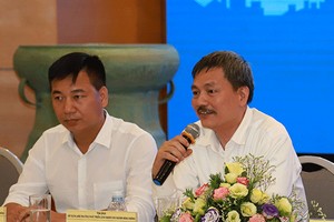 Ông Lại Xuân Thanh (phải). Ảnh:Nguyễn Long.