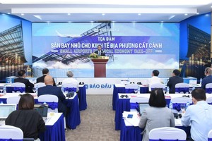 Sân bay nhỏ nếu được đầu tư sẽ tạo ra cú huých tăng trưởng lớn cho địa phương. Ảnh Dũng Minh.