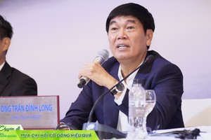 Ông Trần Đình Long, Chủ tịch HĐQT Tập đoàn Hòa Phát (HPG): Thép cán nóng nhập khẩu ồ ạt lớn hơn sản xuất trong nước, có phá giá hay không cứ “đưa ra trước cửa công”