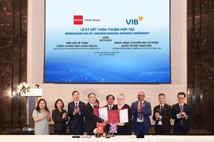 ACCA và VIB ký kết biên bản ghi nhớ hợp tác trong khuôn khổ Diễn đàn ACCA châu Á - Thái Bình Dương 2024 (Ảnh: Chí Cường)