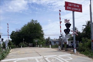 Hoàn thành sửa chữa, bổ sung hệ thống tín hiệu toàn bộ 566 đường ngang trong năm 2025