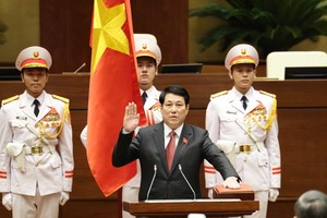 Tân Chủ tịch nước Lương Cường làm lễ tuyên thệ sau nhậm chức