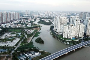 Đẩy nhanh gỡ vướng đất công xen cài